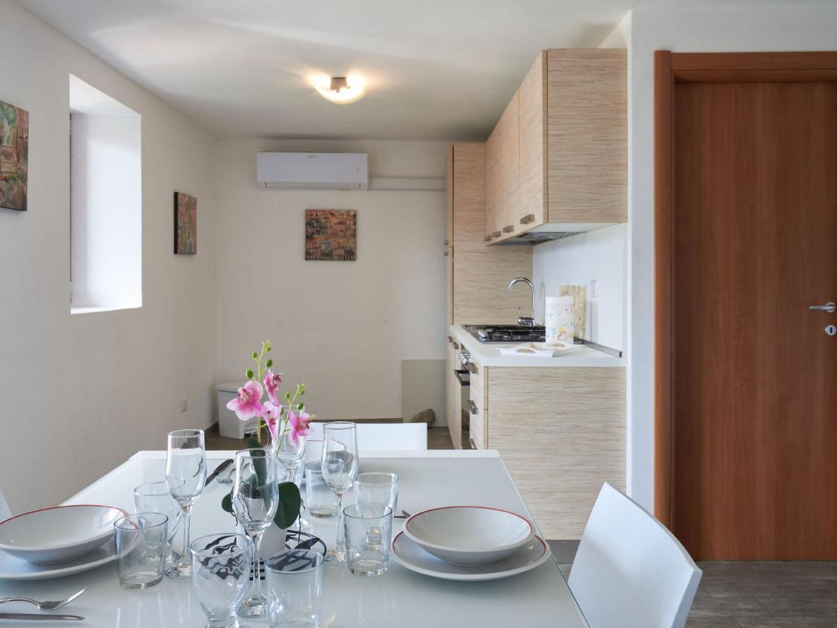 Apartment Rustico Maria - Dma390 By Interhome Vercana Zewnętrze zdjęcie