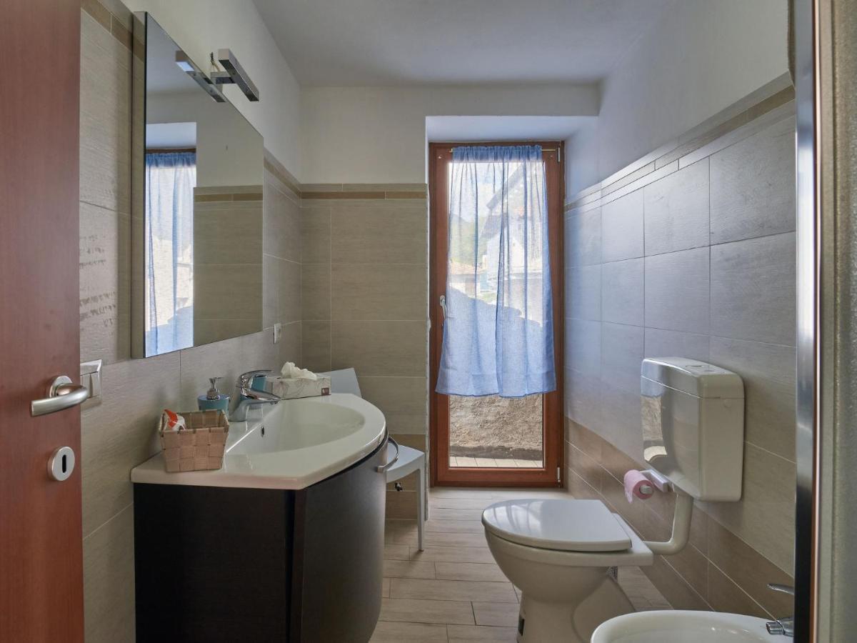 Apartment Rustico Maria - Dma390 By Interhome Vercana Zewnętrze zdjęcie
