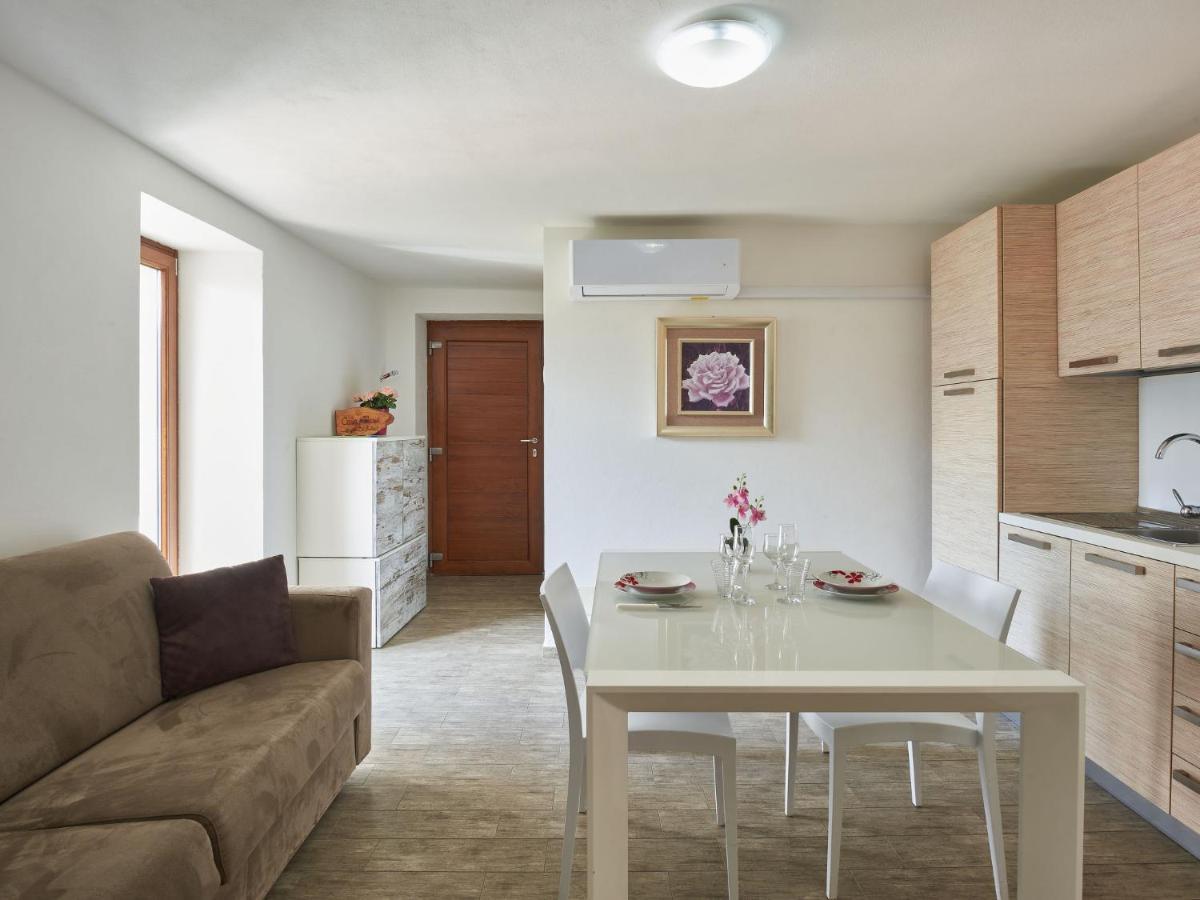 Apartment Rustico Maria - Dma390 By Interhome Vercana Zewnętrze zdjęcie